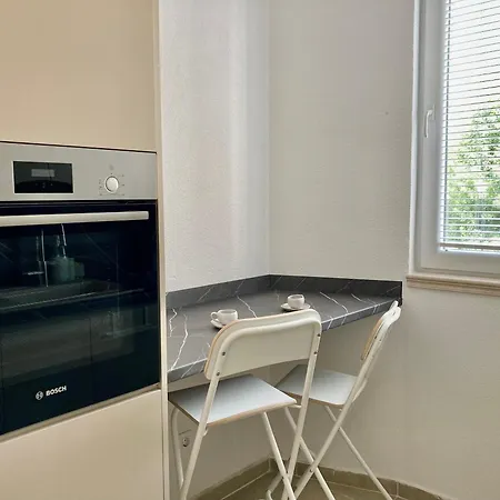 דירה Modern In Centre - Free Parking *